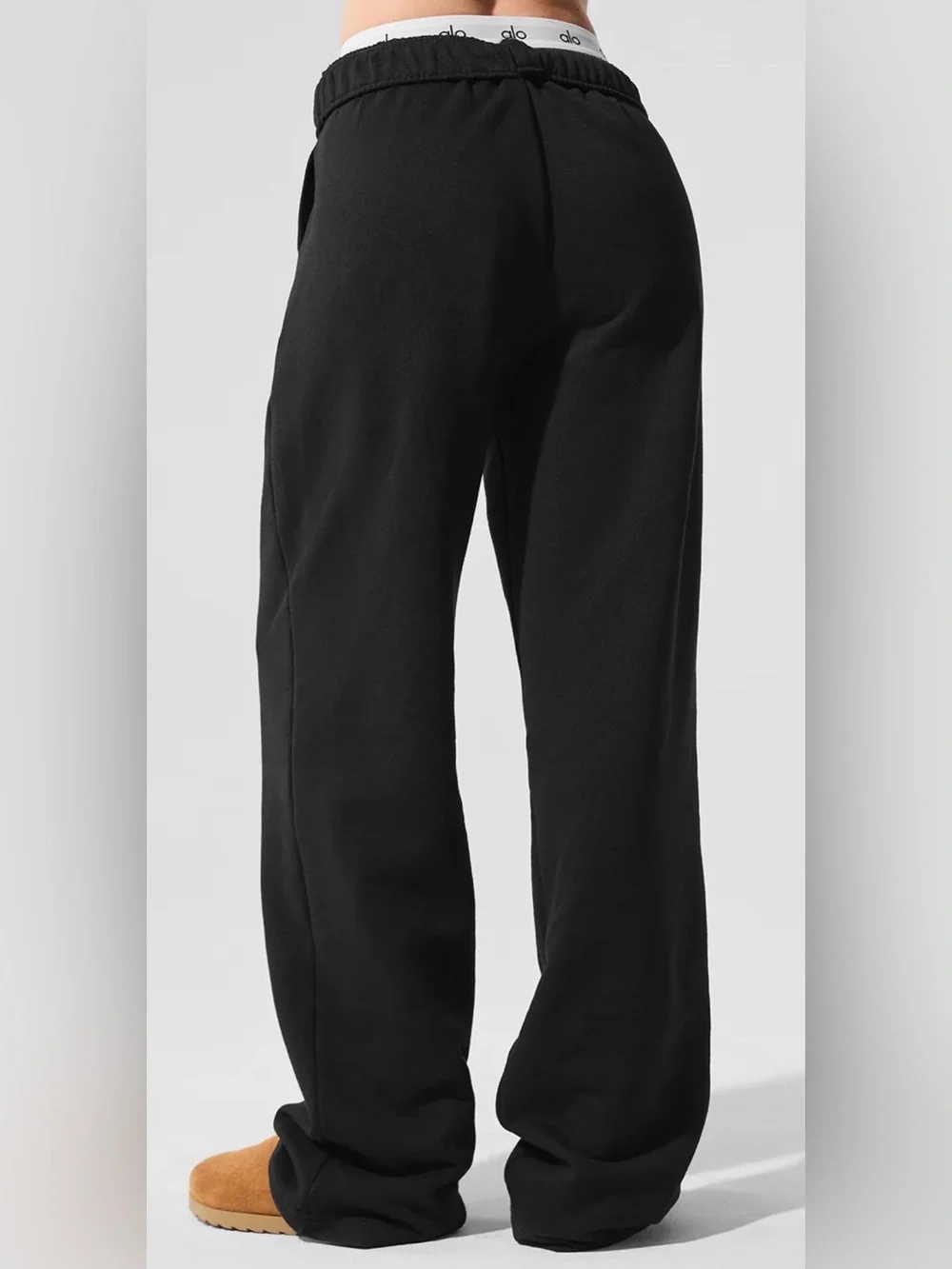 NWT Alo Accolade Straight Leg Sweatpant